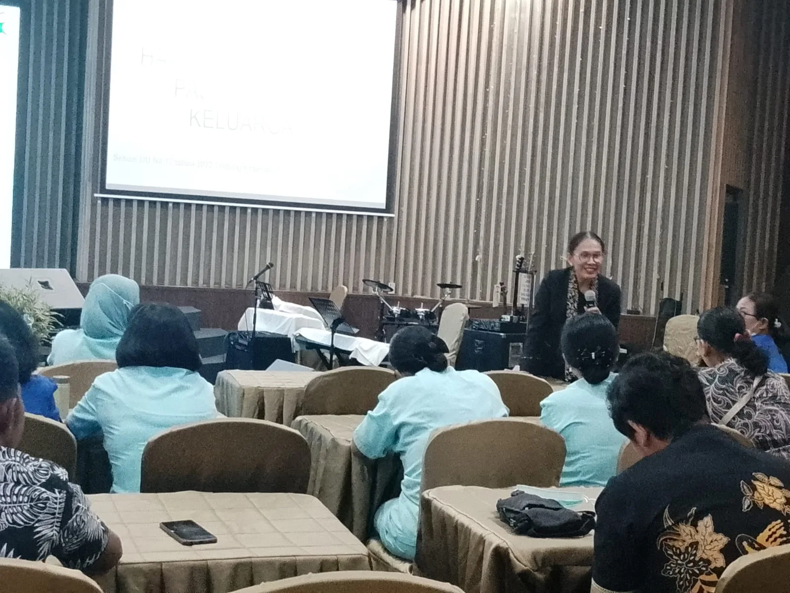 Refresh HPK (Hak dan Kewajiban Pasien/Keluarga)