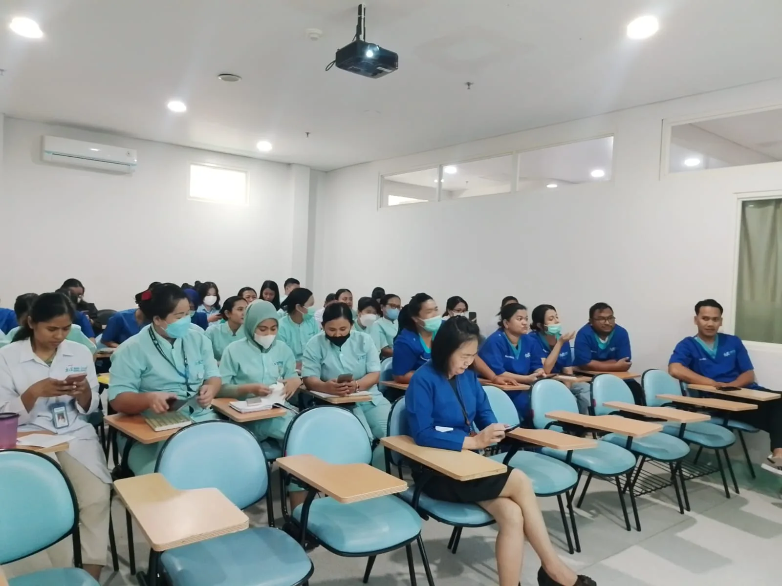 Refresh HPK (Hak dan Kewajiban Pasien/Keluarga)