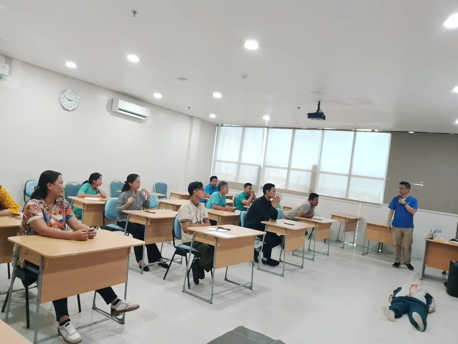 Refresh BHD (Bantuan Hidup Dasar)