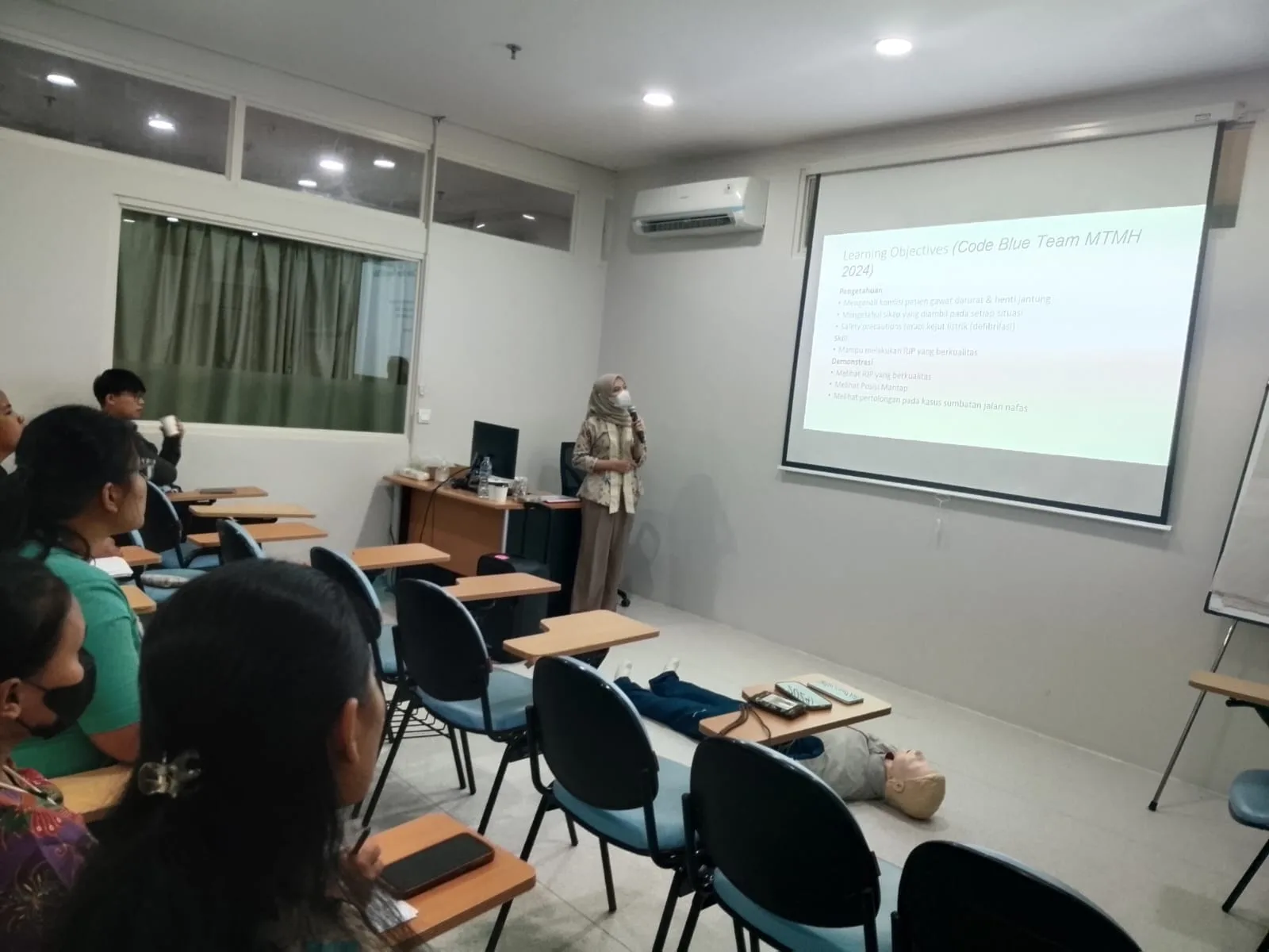 Refresh BHD (Bantuan Hidup Dasar)